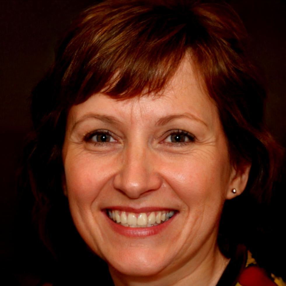 Dr. Franziska Moldenhauer, Leitende Finanzanalystin